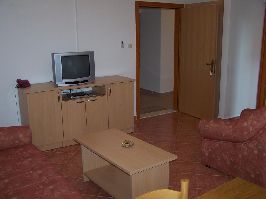 Apartments Mediteraneo Klek Esterno foto